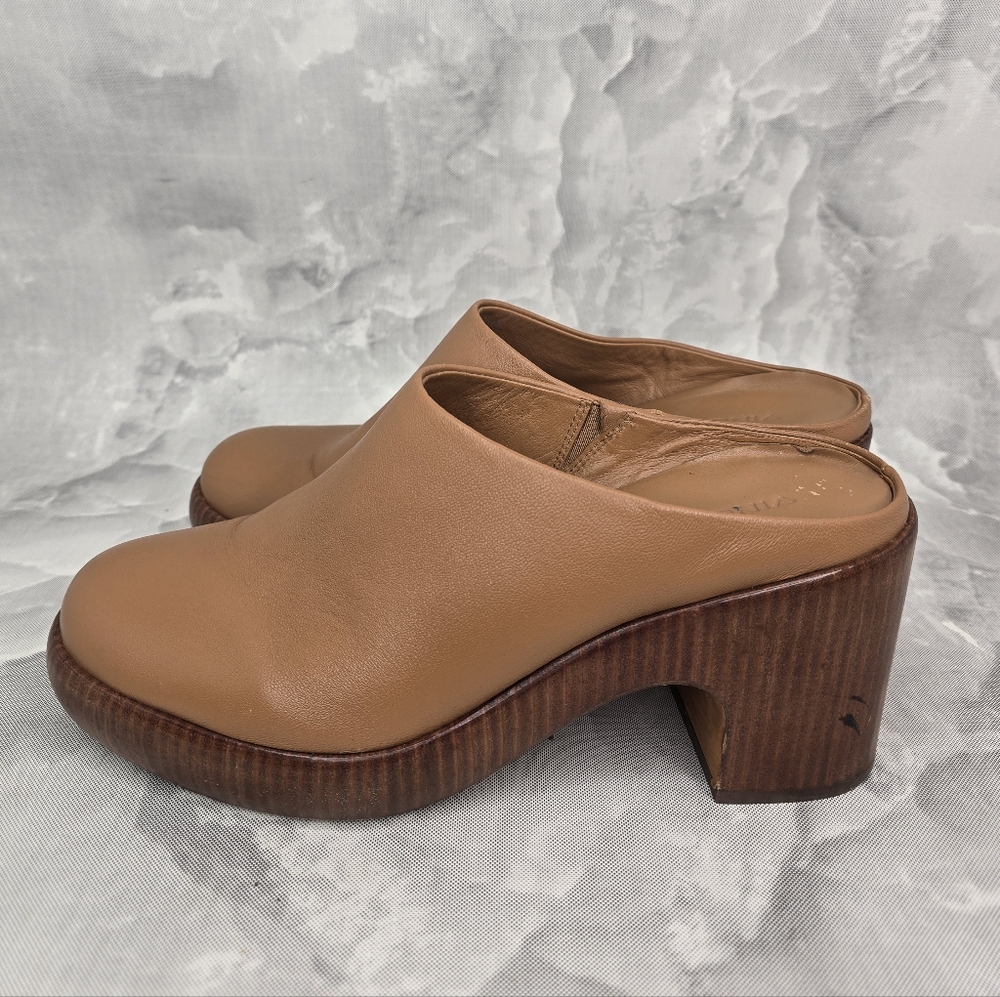 Vince Tan Leather Platform Mules Unique